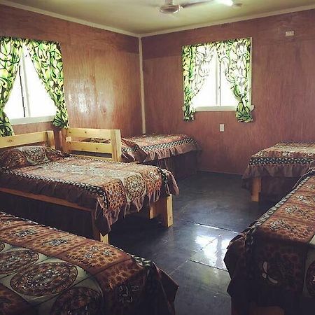 The Village Backpackers Nuku'alofa Bagian luar foto