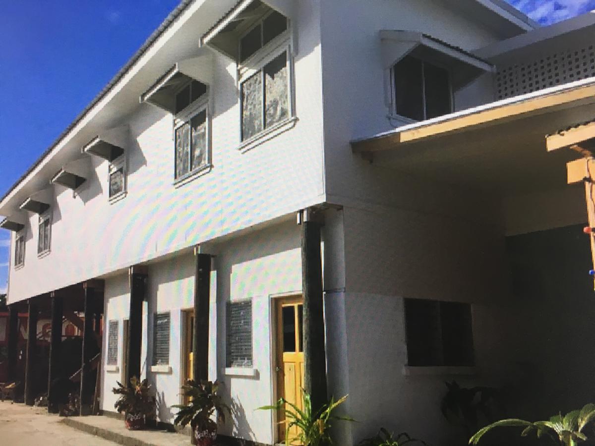 The Village Backpackers Nuku'alofa Bagian luar foto